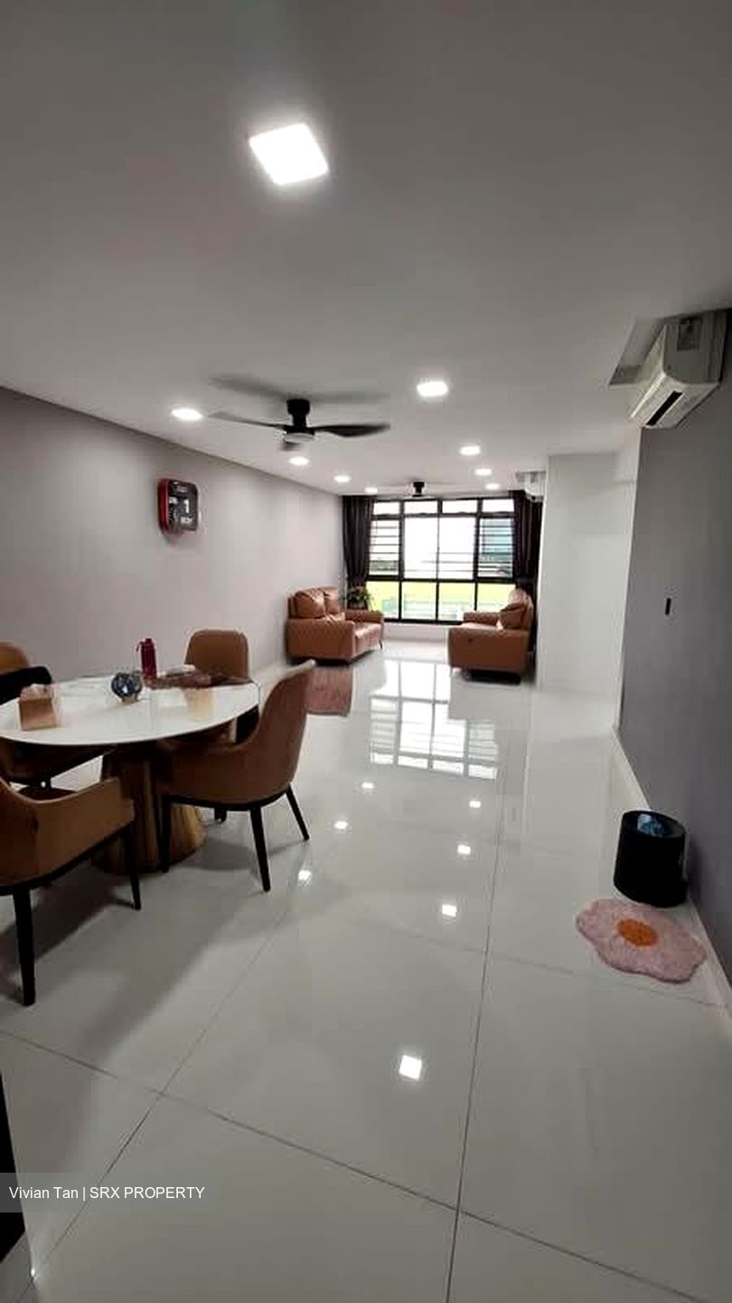 Blk 272 Jurong West Street 24 (Jurong West), HDB 5 Rooms #554555721